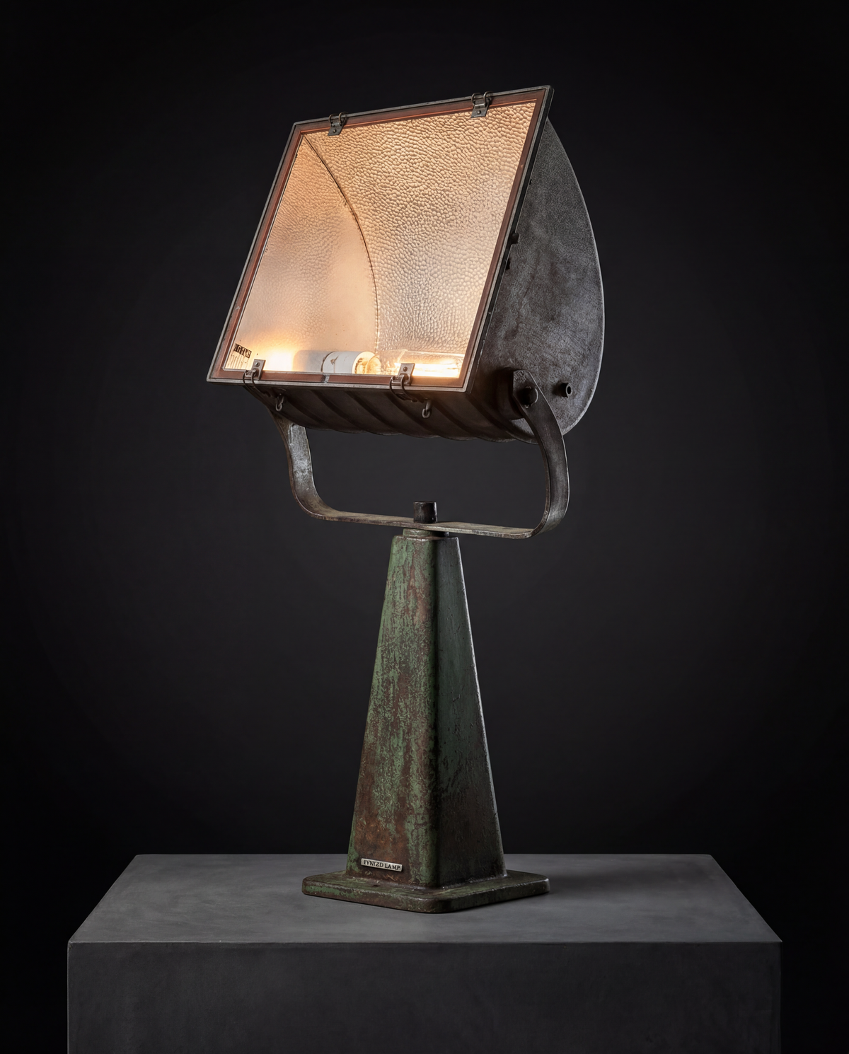 Fabriek Lamp